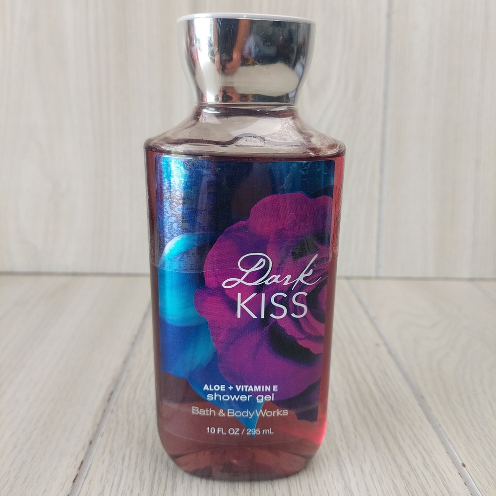 Bath & Body Works Shower Gel Unisex 10oz Purple Dark Kiss Aloe Vitamin E‎ New